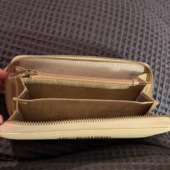 TRUSSARDI JEANS Cream Wallet - Picture 3 of 7